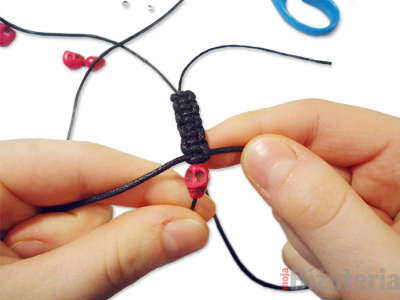 Jak wplatac koralik w shamballe